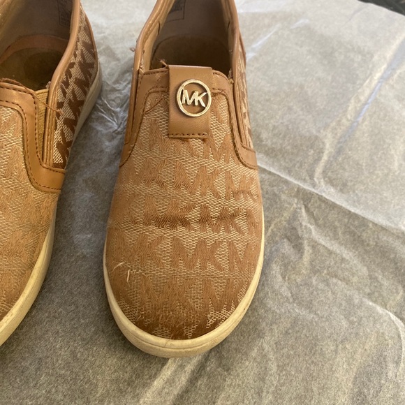 MK shoes - Picture 4 of 16